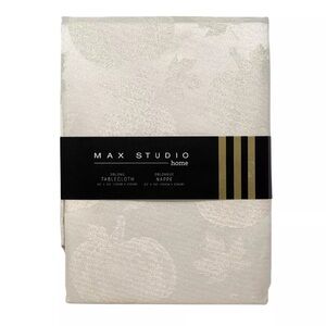 MAX STUDIO 60" x 102" Shimmer Harvest Pumpkin Thanksgiving Tablecloth Champagne